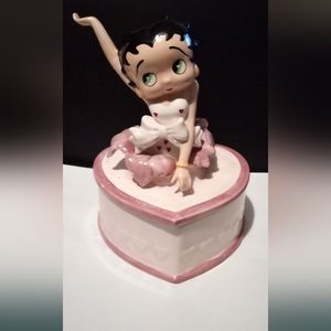 Betty Boop Music Box -vntg